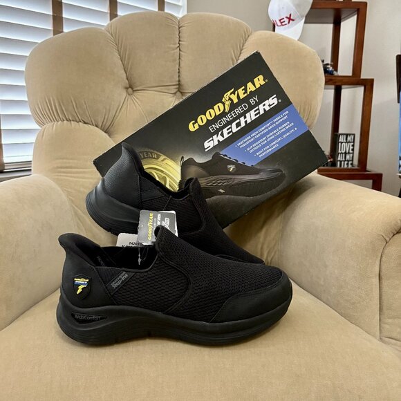 NEW Auth SKECHERS ENGINEERED by GOODYEAR Men's Zane Slip On Sneakers - Picture 2 of 4